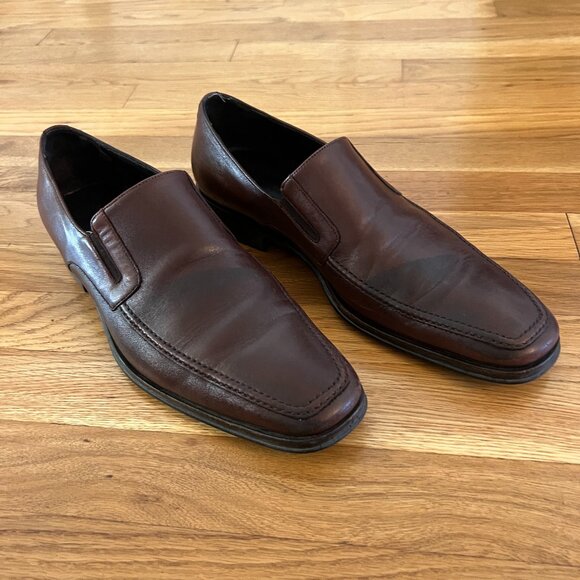 Bruno Magli Raging Dark Brown / Oxblood Leather Slip-On Loafer Dress Shoe - 11